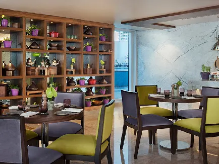 Canal View Apartments'da restoran