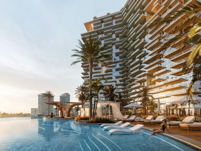 Dubailand’de bahçeler arasında modern konut ve ofis binası - District District