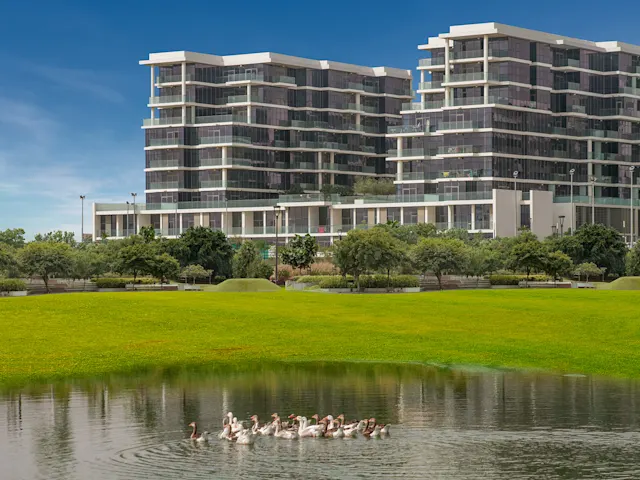 Dubailand’de geniş bir parka bakan konut binası - Park View Apartments Park View Apartments